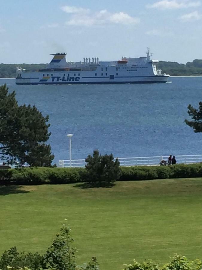 Seaside Mit Ostseeblick Lubeck Exterior photo