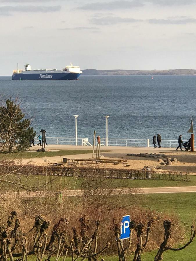 Seaside Mit Ostseeblick Lubeck Exterior photo
